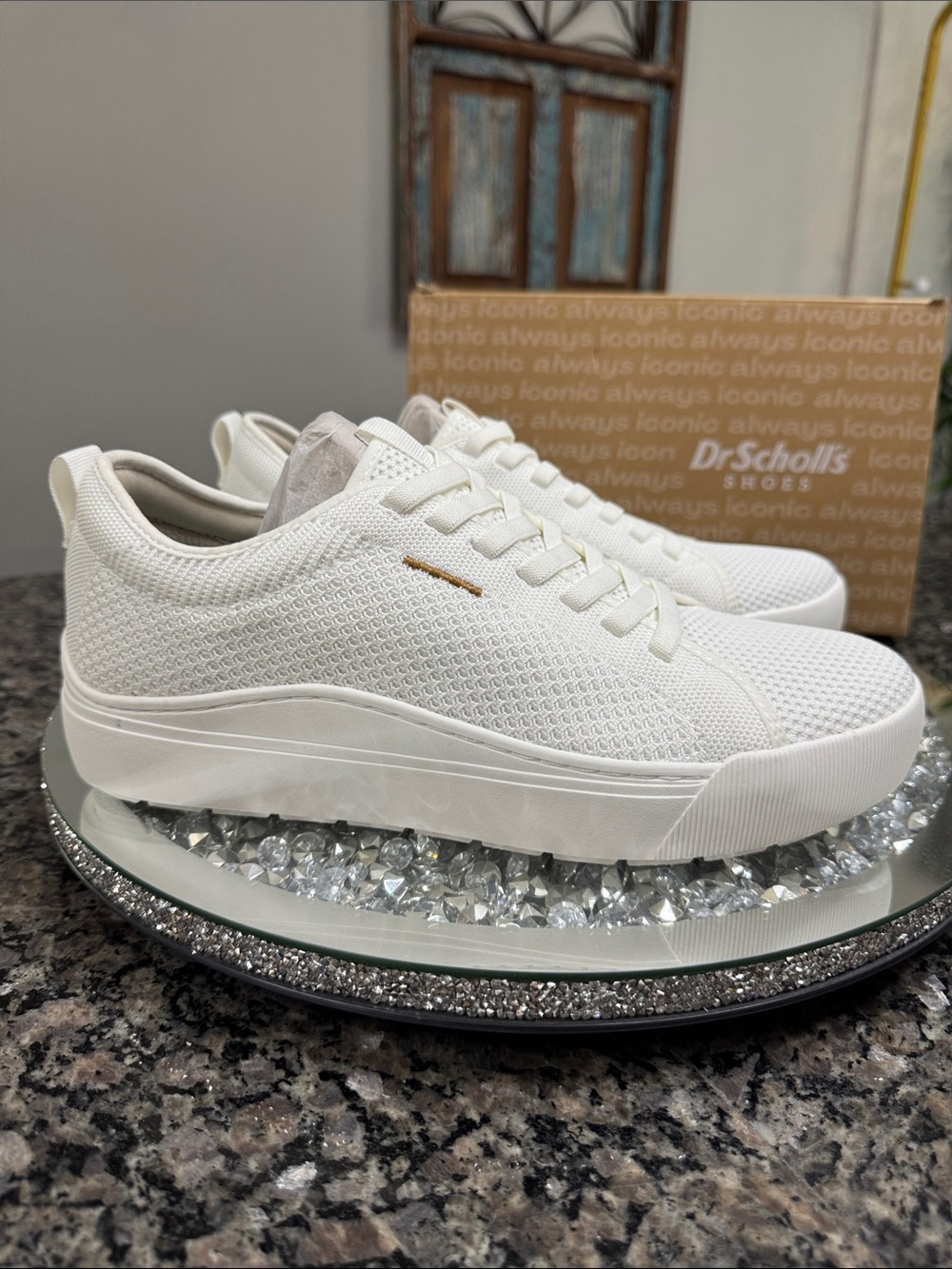 Dr. Scholl's time off White Knit Platform Sneakers NEW 11